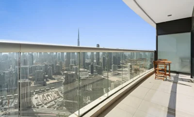 Modern 1BR with Burj Khalifa View Business Bay